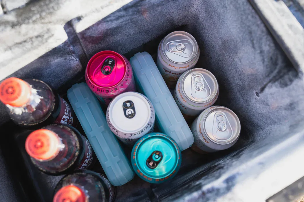 15QT RUGGED COOLER
