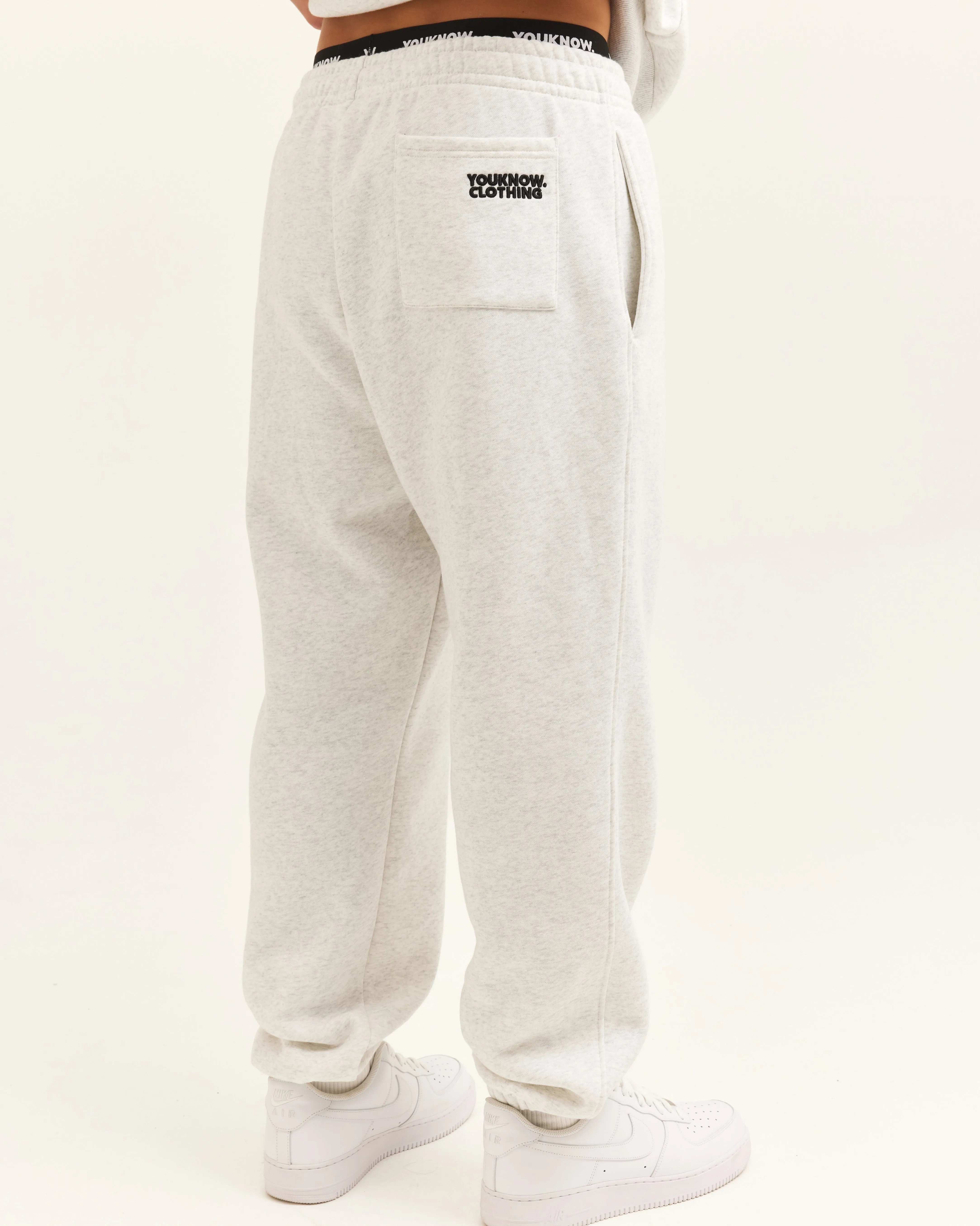 BLOCK CUFFED SWEATPANTS | WHITE MARLE