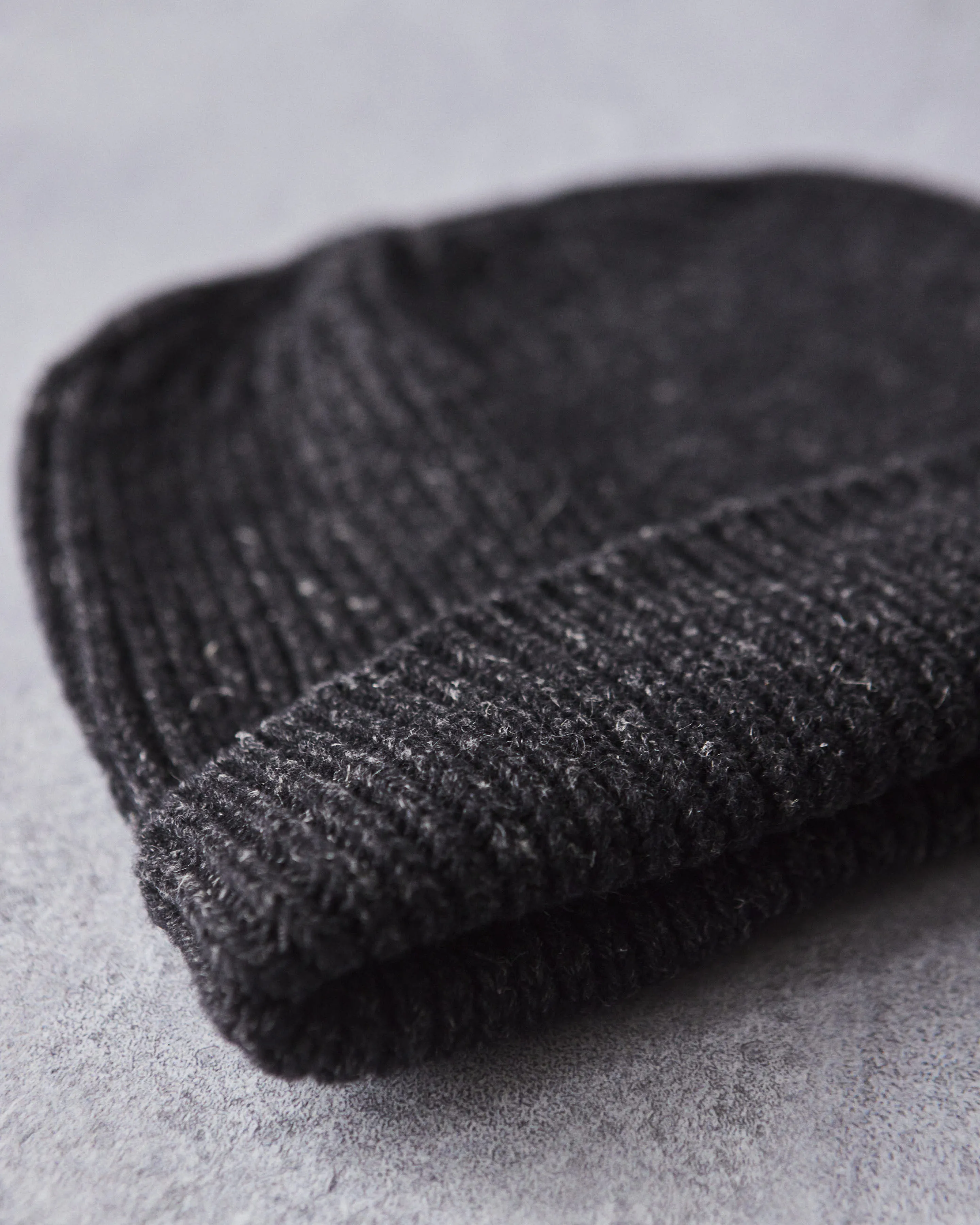 Jan-Jan Van Essche Beanie #5, Black Mele