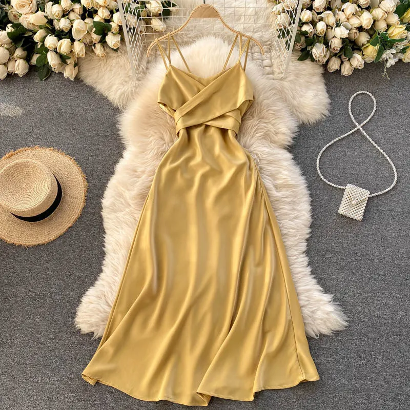 Julia Fashion - Satin Women's Dress