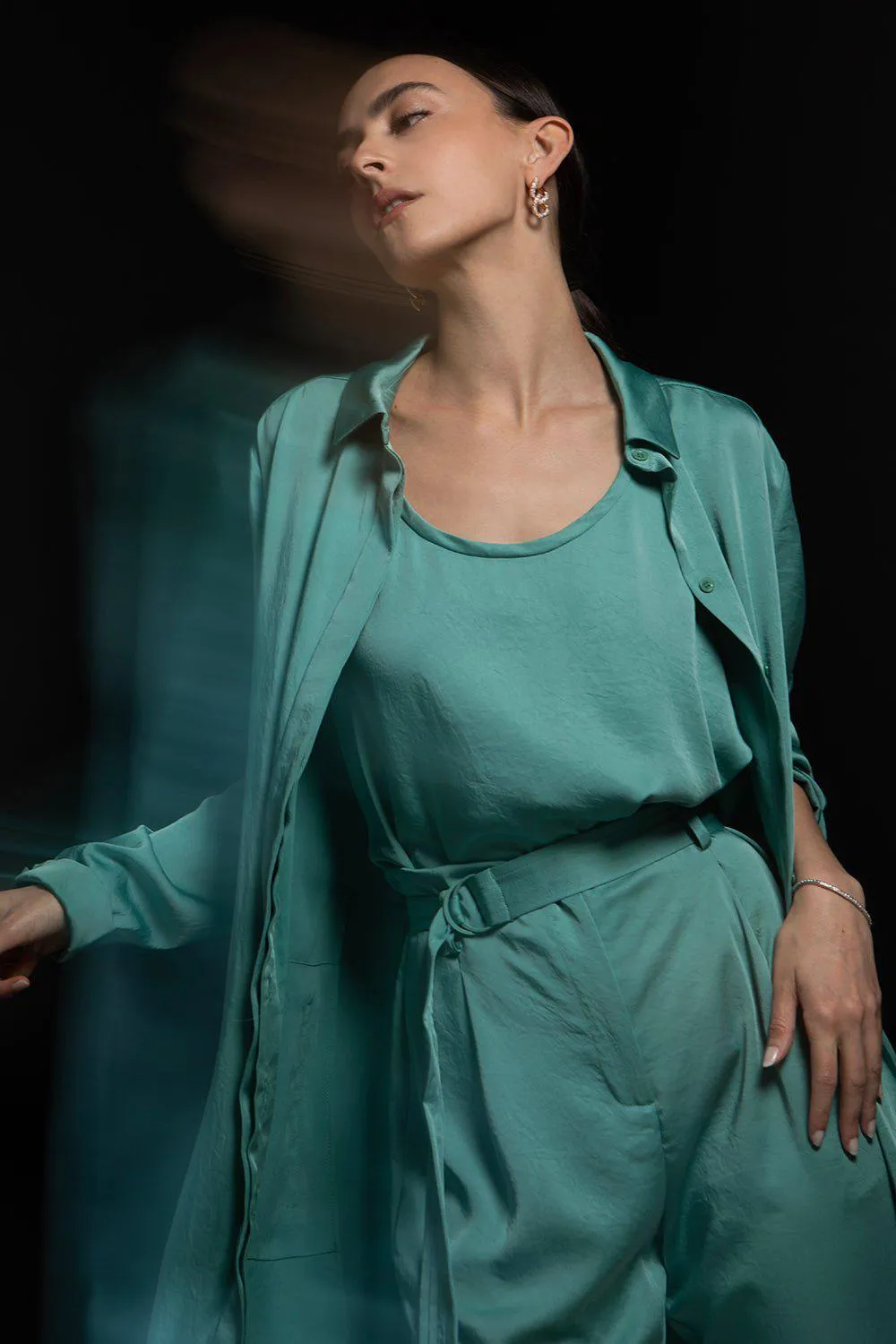 Lightweight Texture Satin Scoop Neck Tank - Sea Green